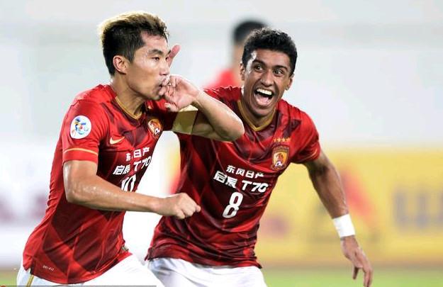 德甲前瞻：弗赖堡主场五连胜，多特交锋往绩占据巨大优势（德甲前瞻：弗赖堡主场豪取五连胜，多特历史交手优势显著）