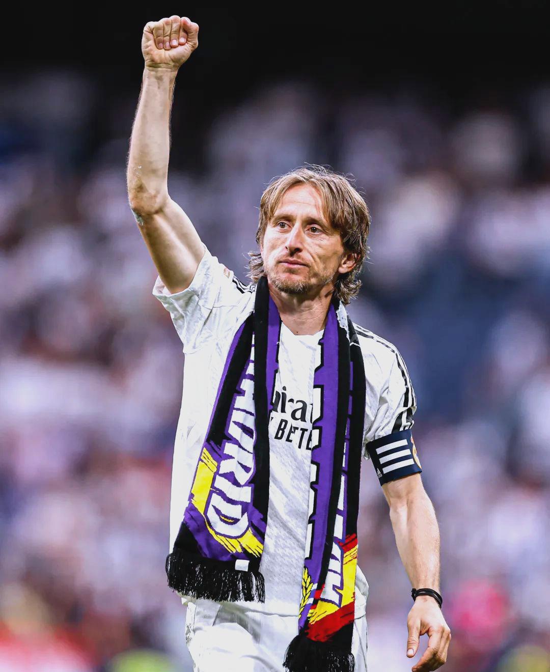 天空体育：齐尔克泽希望留在曼联，红魔也没有积极出售他