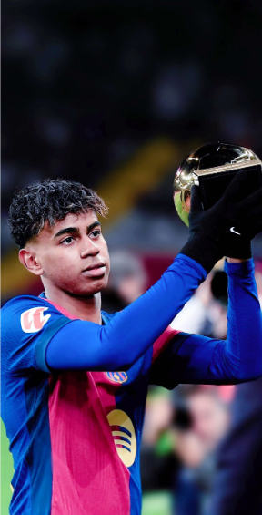 记者：多特仍在推进桑乔的转会，相关谈判正在进行中